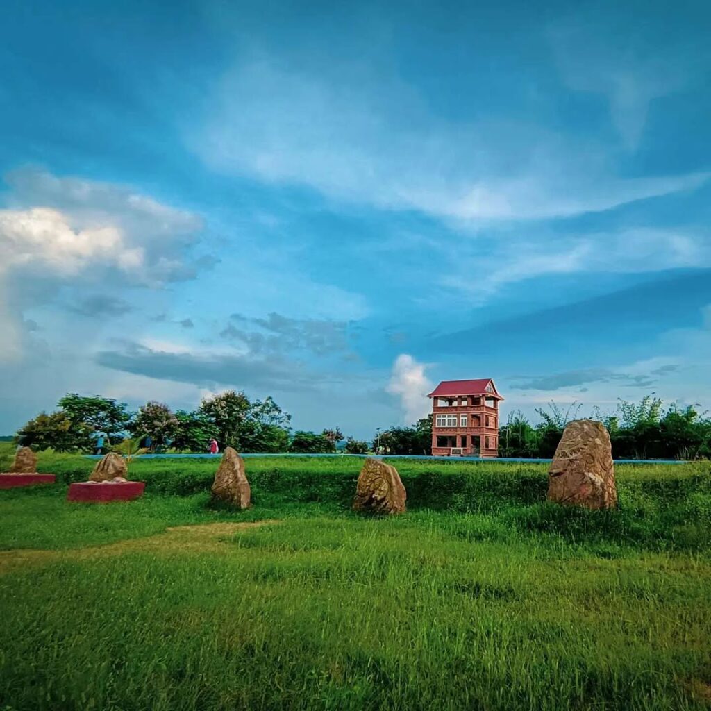 Ansupa lake in Banki