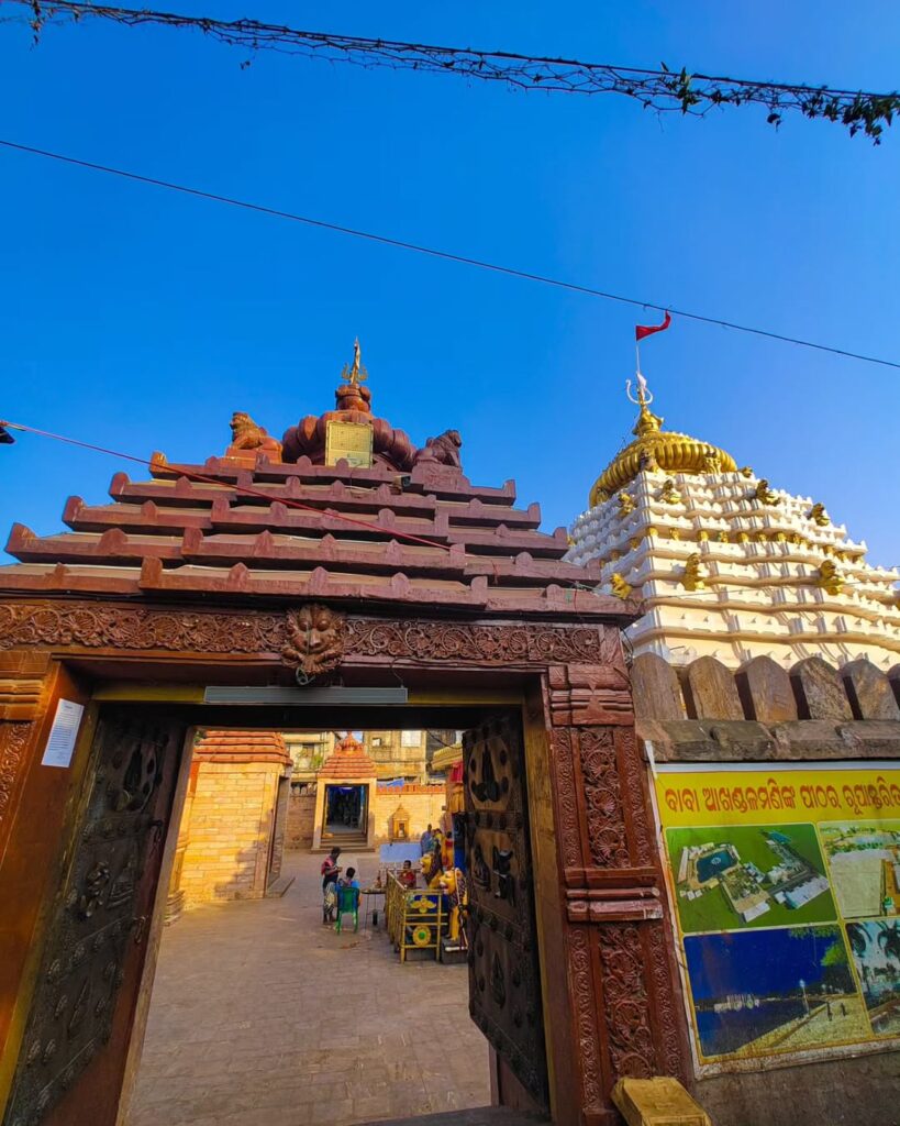 akhandalamani temple of Bhadrak