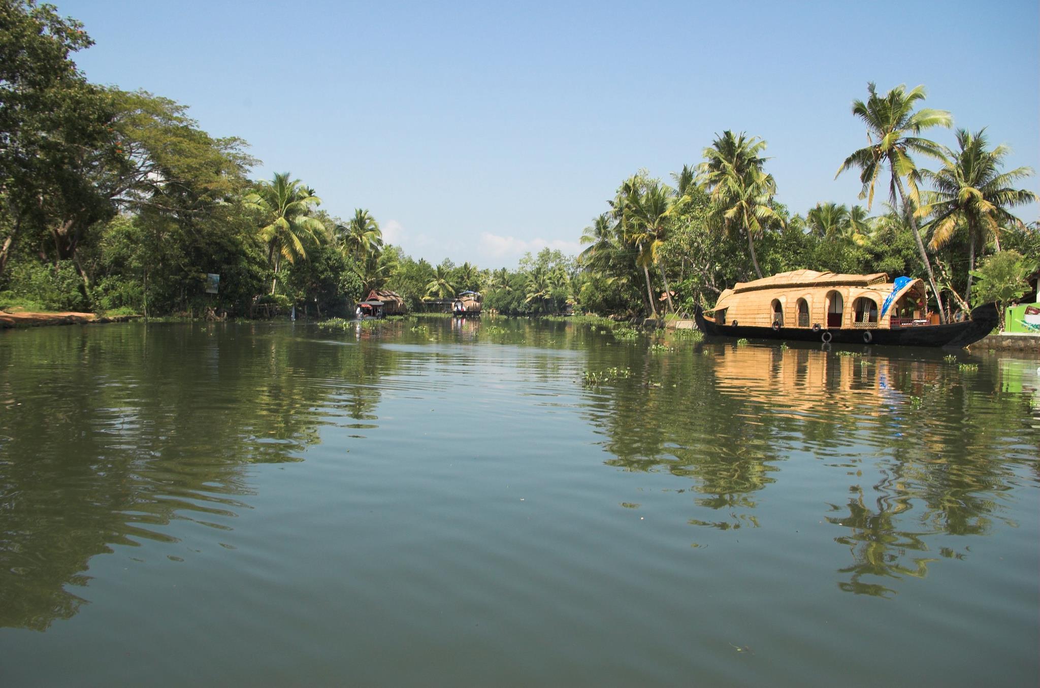 Best Tourist Places In Kerala Kerala Travel Guide