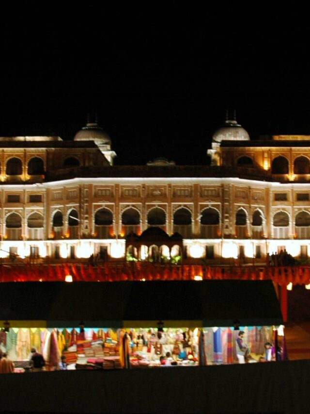 planning a trip to Sheesh Mahal Patiala