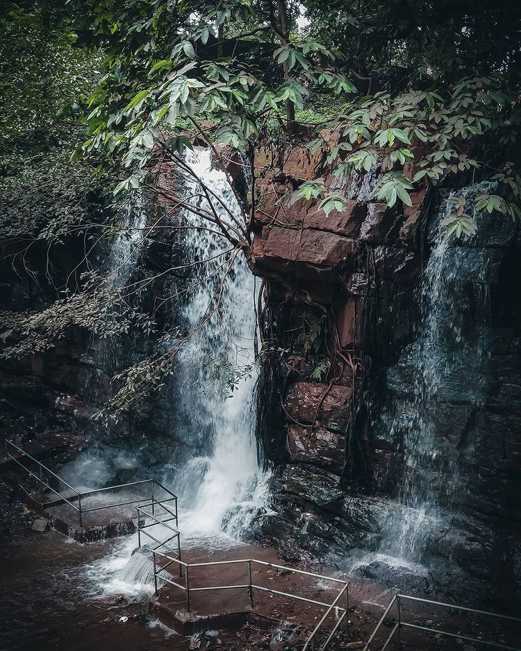 Murga Mahadev waterfall