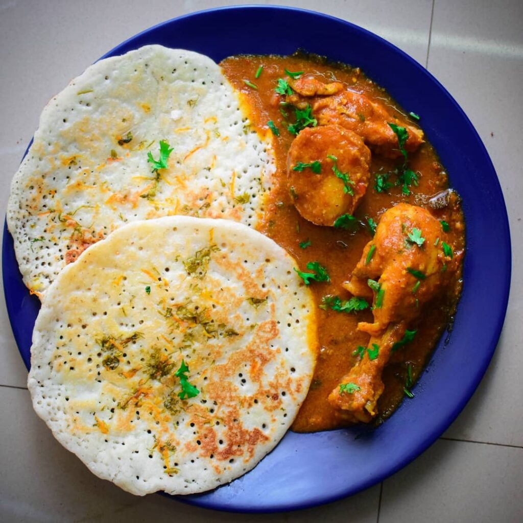 Chakuli and Chicken Curry